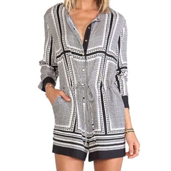 New Revolve x Rachel Zoe Phoebe 100% silk geometric print button front romper - Picture 3 of 16
